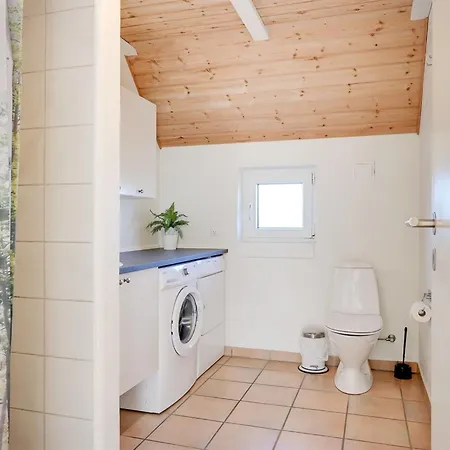 Viana - 100m From The Sea By Interhome Vakantiehuis